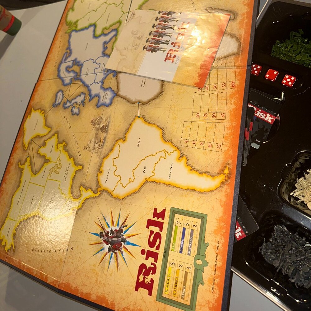 Risk The Game of Global Domination - Picture 2 of 3